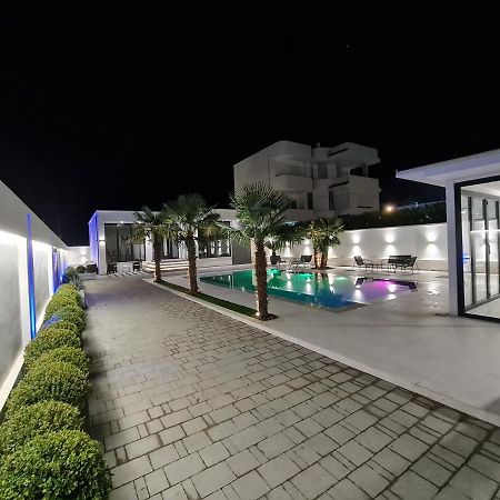 Lt Luxury Villa Rrushkull  Exteriör bild